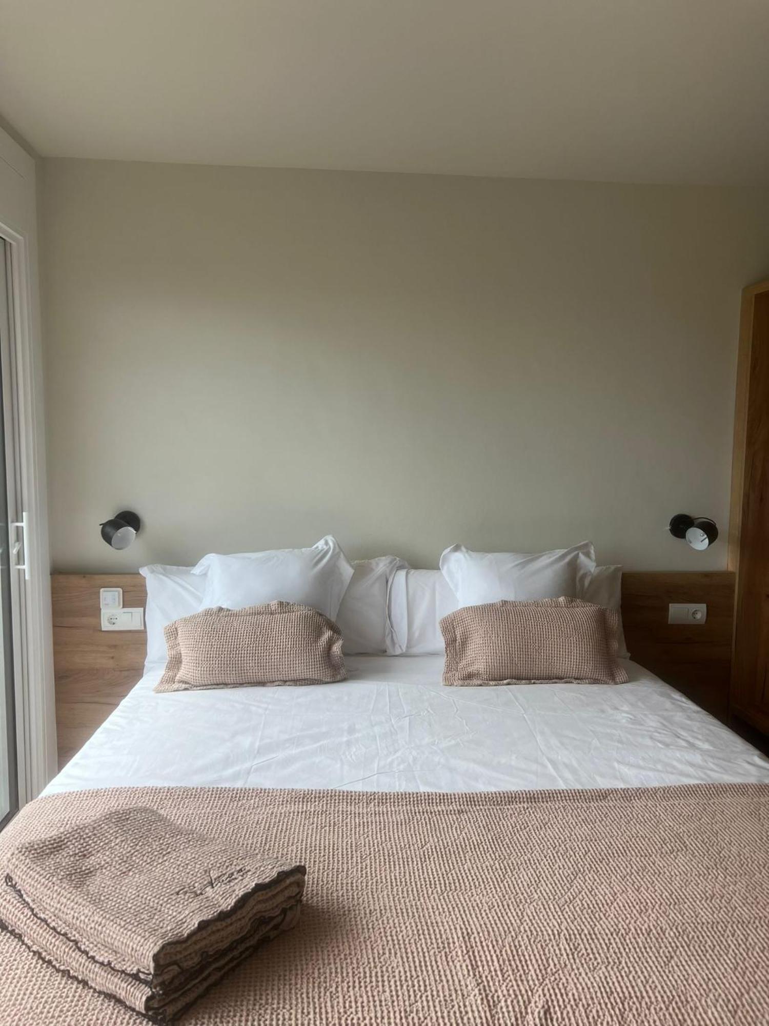Apartament Suites Vista Mar Sa Tuna Begur Ngoại thất bức ảnh